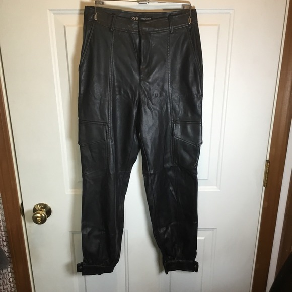 Zara Pants - Zara Faux Vegan Leather Jogger Pants Womens Size Extra Small Black Cargo Pockets